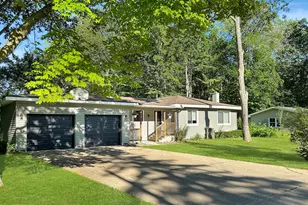 226 Seneca Pl, Cadillac, MI 49601 - Photo 41