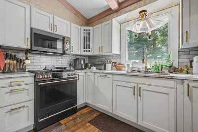 1846 Eastbrook Street SE, Grand Rapids, MI 49508 - Photo 9