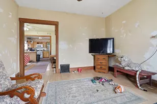 25 Vale St, Battle Creek, MI 49014 - Photo 9