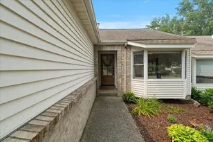 77 Skyline Cir NW, Grand Rapids, MI 49504 - Photo 5