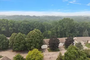 77 Skyline Cir NW, Grand Rapids, MI 49504 - Photo 45