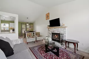 38559 Nellie Ln, Westland, MI 48186 - Photo 5