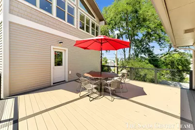 215 S 1st Street, Grand Haven, MI 49417 - Photo 35