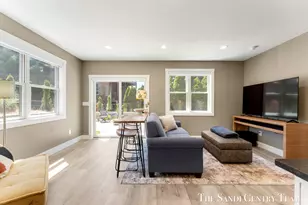 215 S 1st St, Grand Haven, MI 49417 - Photo 13