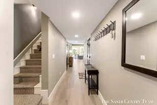 215 S 1st St, Grand Haven, MI 49417 - Photo 9