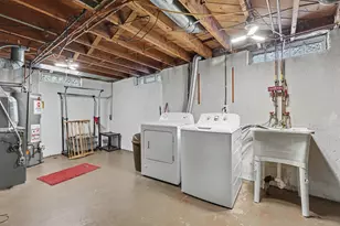 668 S Hawthorne St, Westland, MI 48186 - Photo 21