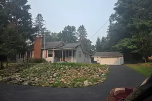 132 S Minges Road S, Battle Creek, MI 49015 - Photo 1