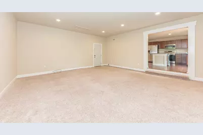 1 Maple Village Court, Ann Arbor, MI 48103 - Photo 13