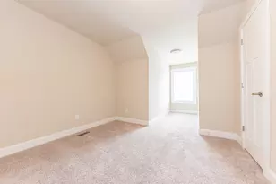 1 Maple Vlg Ct, Ann Arbor, MI 48103 - Photo 25