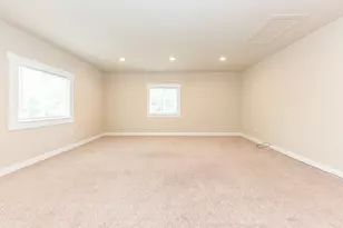 1 Maple Vlg Ct, Ann Arbor, MI 48103 - Photo 11