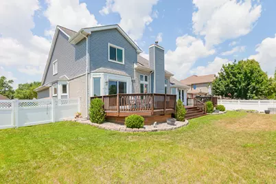32321 Liparoto Drive, Rockwood, MI 48173 - Photo 9