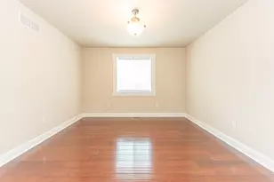 2 Maple Vlg Ct, Ann Arbor, MI 48103 - Photo 13
