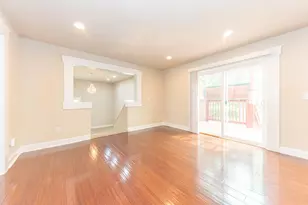 2 Maple Vlg Ct, Ann Arbor, MI 48103 - Photo 11