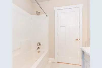 2 Maple Village Court, Ann Arbor, MI 48103 - Photo 27