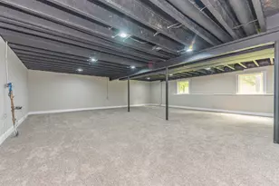 2 Maple Vlg Ct, Ann Arbor, MI 48103 - Photo 33