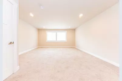 2 Maple Village Court, Ann Arbor, MI 48103 - Photo 23