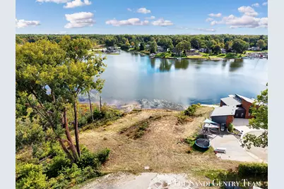 148 Lake Street, Fruitport, MI 49415 - Photo 13