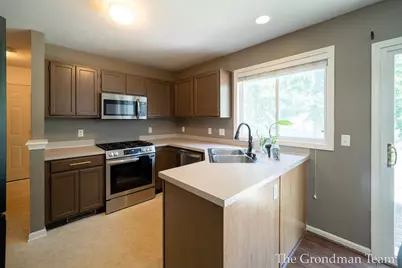 3967 E Deblaay Drive SE, Kentwood, MI 49512 - Photo 7