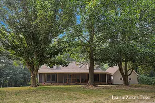 9202 Oriole Dr, Coopersville, MI 49404 - Photo 1