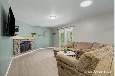 9202 Oriole Drive, Coopersville, MI 49404 - Photo 7