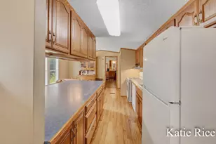 6411 W Cleveland Rd, Montague, MI 49437 - Photo 5