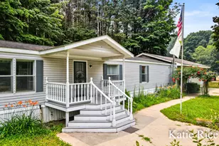 6411 W Cleveland Rd, Montague, MI 49437 - Photo 41