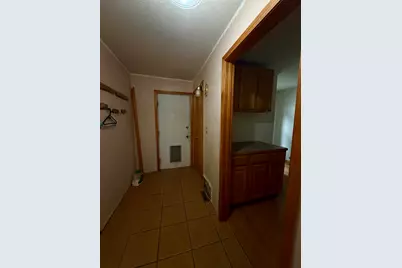 615 E Melendy Street, Ludington, MI 49431 - Photo 9