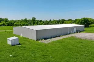 8975 Page Ave, Jackson, MI 49201 - Photo 1