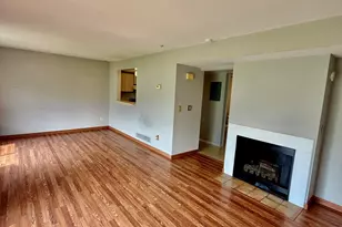 325 Briarcrest Dr, Ann Arbor, MI 48104 - Photo 3