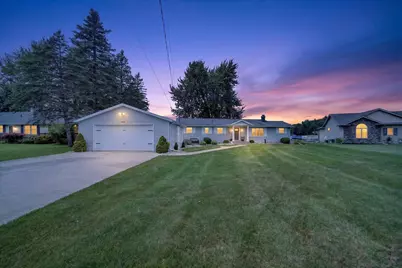 600 Acorn Trl, Horton, MI 49246 - Photo 1