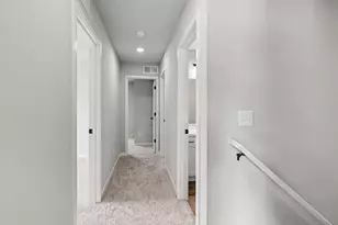 2082 Kristin Ct, Muskegon, MI 49442 - Photo 11