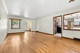 133 Waupaka Dr, Battle Creek, MI 49037 - Photo 5