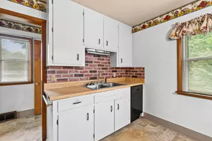 133 Waupaka Dr, Battle Creek, MI 49037 - Photo 11