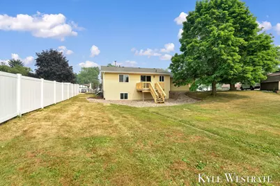 5711 Discovery Drive SE, Kentwood, MI 49508 - Photo 23