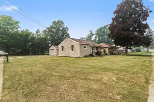 265 Sigel Ave, Battle Creek, MI 49037 - Photo 1