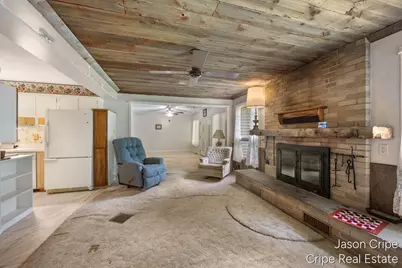 928 E Brierwood Street, Greenville, MI 48838 - Photo 7