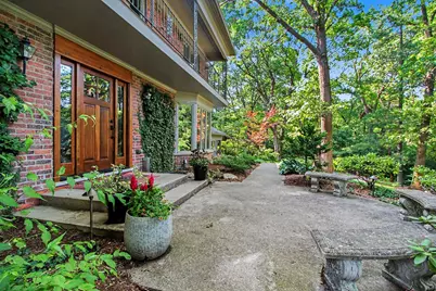 432 Riverview Drive, Ann Arbor, MI 48104 - Photo 3