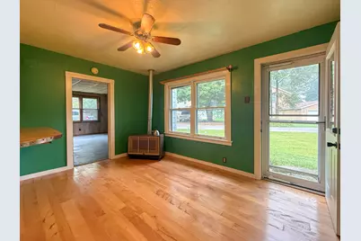 52411 Lakeview Drive, Dowagiac, MI 49047 - Photo 9