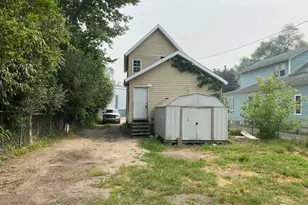 153 3rd St, Battle Creek, MI 49014 - Photo 3