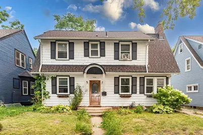 960 W Cross Street, Ypsilanti, MI 48197 - Photo 1