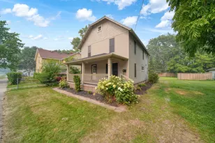 841 Bennett St, Jackson, MI 49202 - Photo 1
