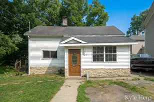 720 N Boltwood St, Hastings, MI 49058 - Photo 3