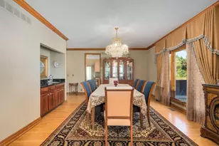 833 Lakewood Dr, Rochester Hills, MI 48309 - Photo 13