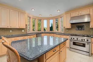 833 Lakewood Dr, Rochester Hills, MI 48309 - Photo 21