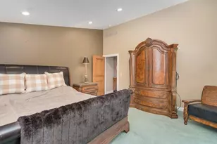 833 Lakewood Dr, Rochester Hills, MI 48309 - Photo 67