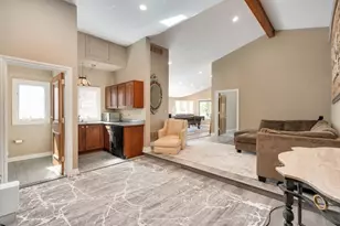 833 Lakewood Dr, Rochester Hills, MI 48309 - Photo 57