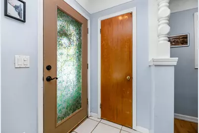 906 Squire Lane, Milford, MI 48381 - Photo 7