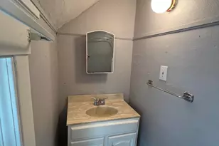 1021 Hickory St, Lansing, MI 48912 - Photo 15
