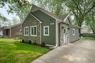 3340 Royal Blvd, Commerce Township, MI 48382 - Photo 9