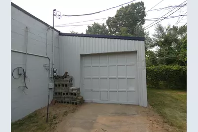 1470 Milton Street, Benton Harbor, MI 49022 - Photo 9